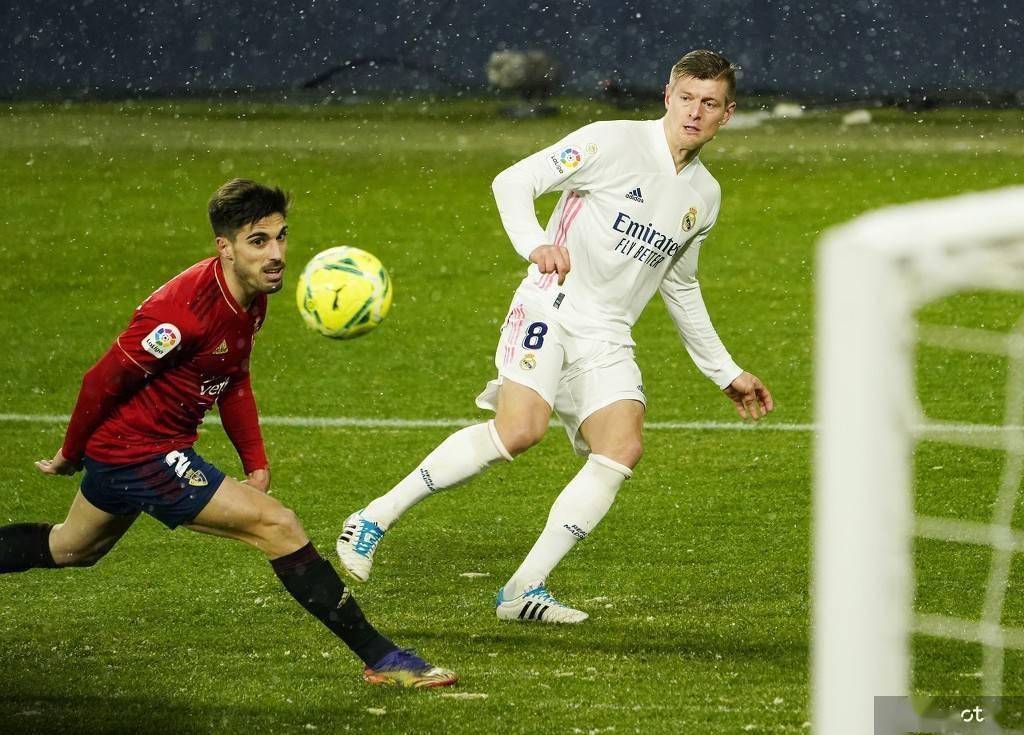 莱万特战胜对手，稳居联赛积分榜(莱万特近期战绩)